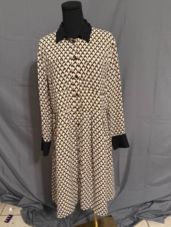 Who What Wear Dresses & Skirts - WHO WHAT WEAR Dress Size 1X(PTP 22.5 Inches)